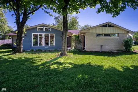 4226 Roselawn Avenue Columbus IN 47203