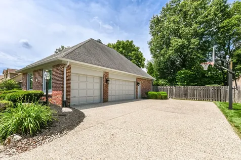 13572 Dallas Drive Carmel IN 46033