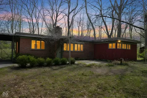 8275 Red Bud Lane Indianapolis IN 46256