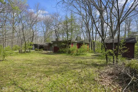 8275 Red Bud Lane Indianapolis IN 46256
