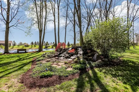 5571 N Red Oak Drive Greenfield IN 46140