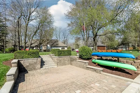 5571 N Red Oak Drive Greenfield IN 46140