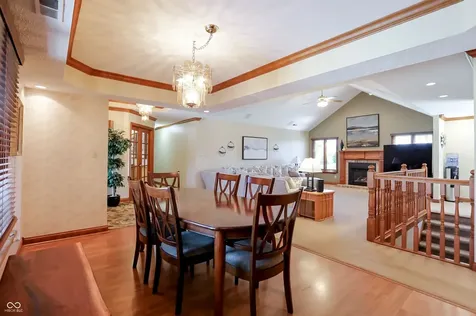 5571 N Red Oak Drive Greenfield IN 46140