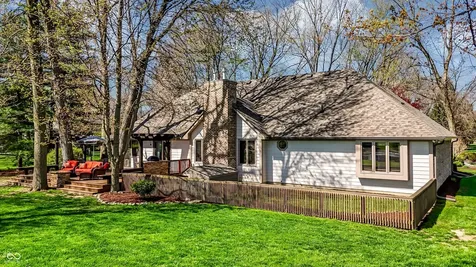 5571 N Red Oak Drive Greenfield IN 46140