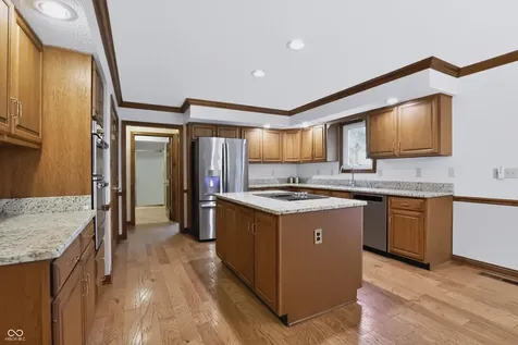 1831 Knaphill Court Carmel IN 46033