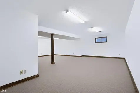 1831 Knaphill Court Carmel IN 46033