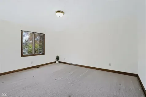 1831 Knaphill Court Carmel IN 46033