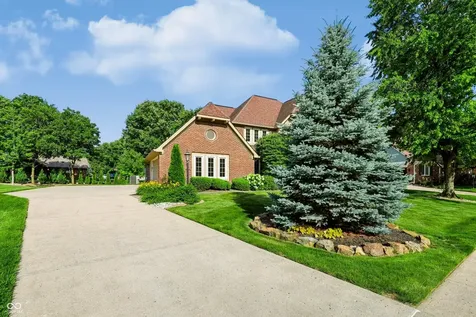 1831 Knaphill Court Carmel IN 46033
