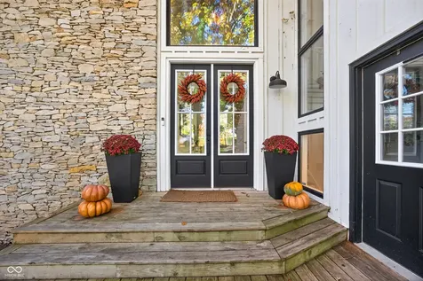 9428 S Harbour Pointe Drive Bloomington IN 47401