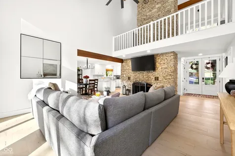 9428 S Harbour Pointe Drive Bloomington IN 47401