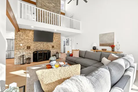 9428 S Harbour Pointe Drive Bloomington IN 47401