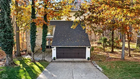 9428 S Harbour Pointe Drive Bloomington IN 47401