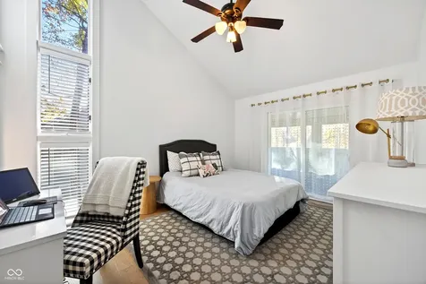 9428 S Harbour Pointe Drive Bloomington IN 47401