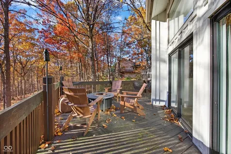 9428 S Harbour Pointe Drive Bloomington IN 47401