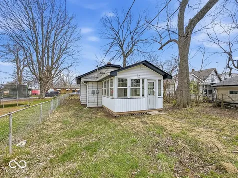 742 S Addison Street Indianapolis IN 46221