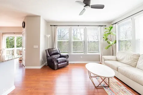 1325 Brentford Lane Greenwood IN 46143
