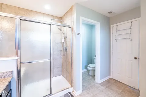 1325 Brentford Lane Greenwood IN 46143