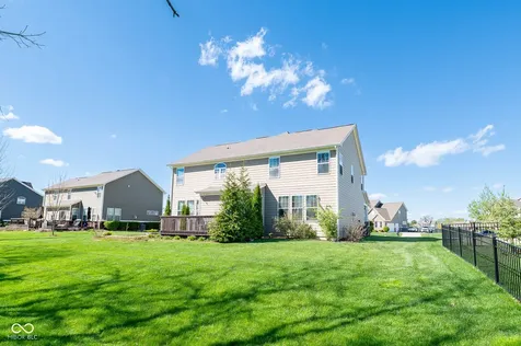 1325 Brentford Lane Greenwood IN 46143