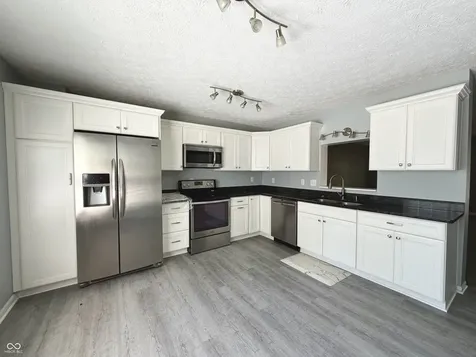 3190 River Villa Way Indianapolis IN 46208