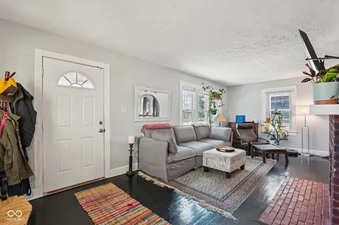 4824 N College Avenue Indianapolis IN 46205