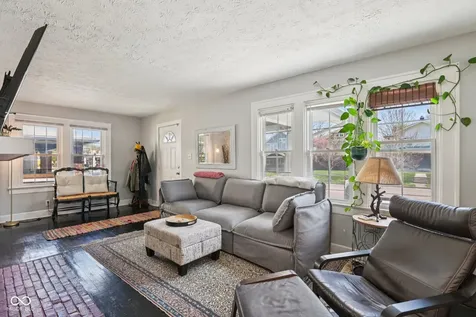 4824 N College Avenue Indianapolis IN 46205