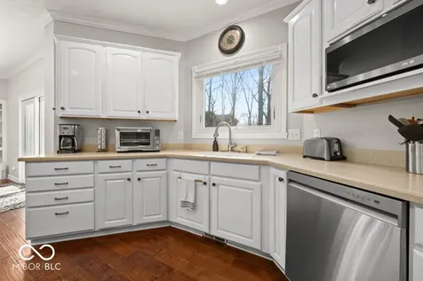 12465 Silver Bay Circle Indianapolis IN 46236