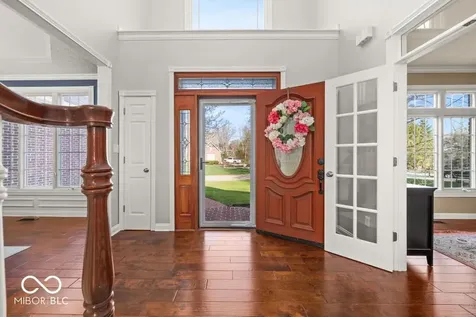 12465 Silver Bay Circle Indianapolis IN 46236