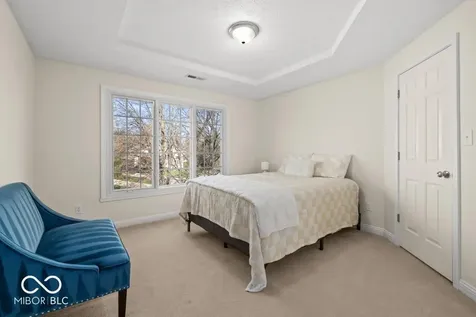 12465 Silver Bay Circle Indianapolis IN 46236