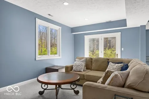 12465 Silver Bay Circle Indianapolis IN 46236