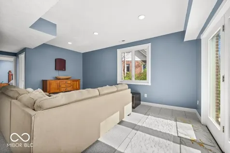 12465 Silver Bay Circle Indianapolis IN 46236