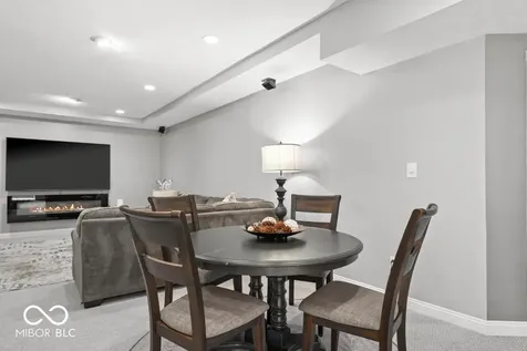 12465 Silver Bay Circle Indianapolis IN 46236