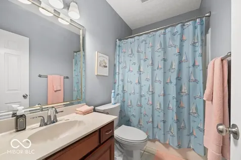 12465 Silver Bay Circle Indianapolis IN 46236