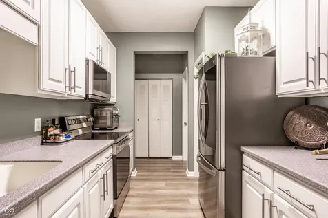 9509 Brightwell Drive Indianapolis IN 46260
