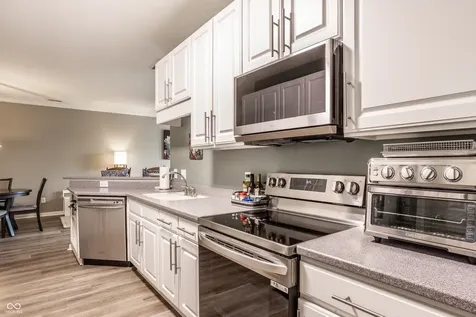 9509 Brightwell Drive Indianapolis IN 46260