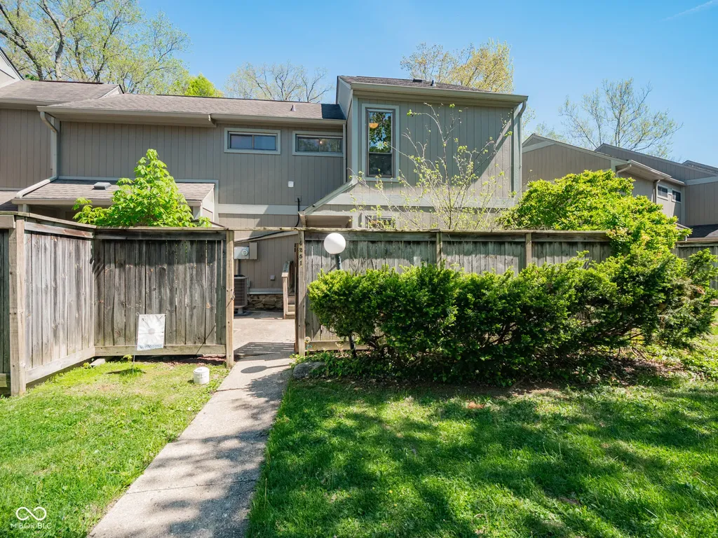 4251 Woodsage Trace Indianapolis IN 46237
