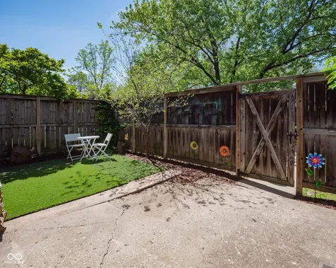 4251 Woodsage Trace Indianapolis IN 46237