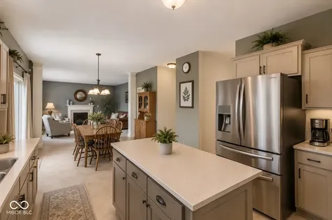 7854 Bayard Drive Indianapolis IN 46259