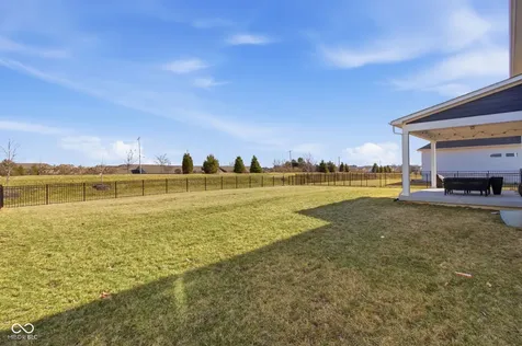 18347 Edinbrook Lane Westfield IN 46074