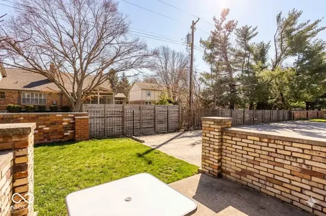 1310 Kings Cove Court Indianapolis IN 46260