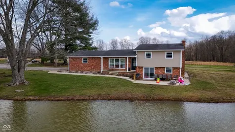8357 N County Road 300 W Seymour IN 47274