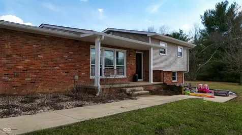 8357 N County Road 300 W Seymour IN 47274