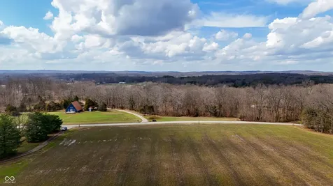 8357 N County Road 300 W Seymour IN 47274
