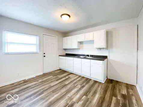 2301 Perkins Avenue Indianapolis IN 46203