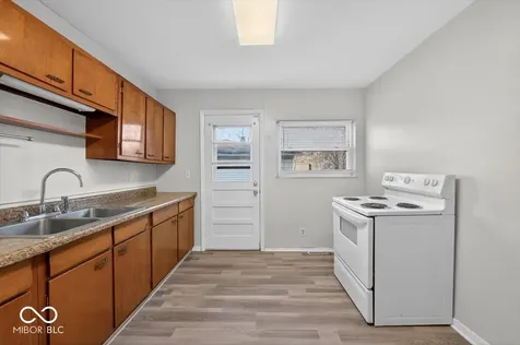 2301 Perkins Avenue Indianapolis IN 46203
