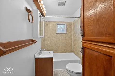 2301 Perkins Avenue Indianapolis IN 46203
