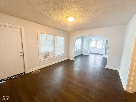3702 N Kenwood Avenue Indianapolis IN 46208