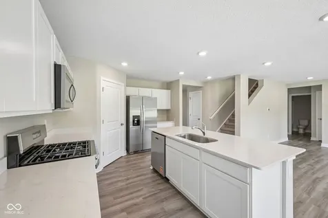 6242 Bunting Drive Indianapolis IN 46221