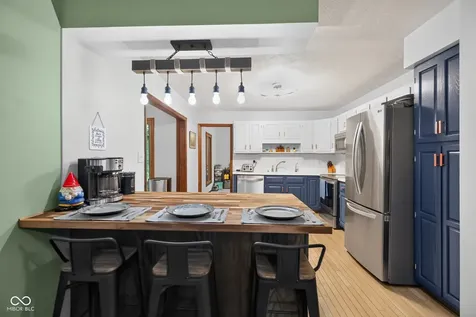 1103 Ridgeway Drive Crawfordsville IN 47933