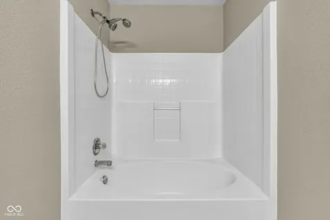 6128 Trillium Woods Court Indianapolis IN 46221