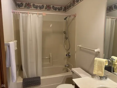 114 Mackinac Court Indianapolis IN 46227